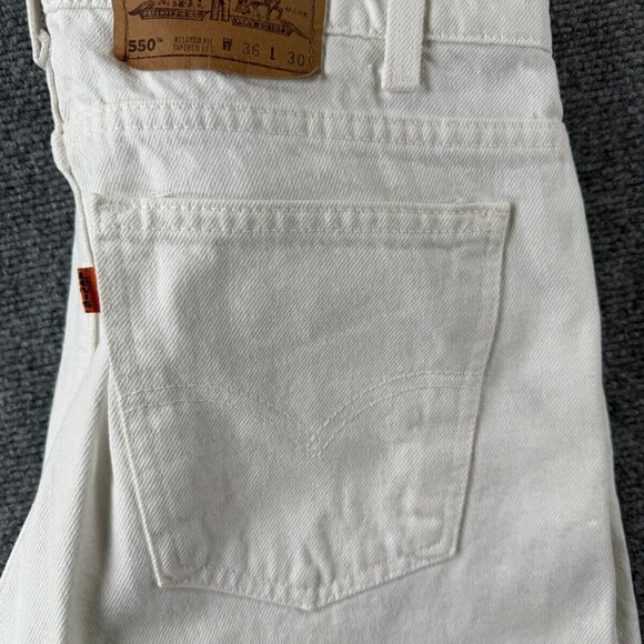 VTG Levi’s 550 Orange Tab White Denim Jeans USA Relaxed Tapered ACTL 33X29 - Picture 1 of 16
